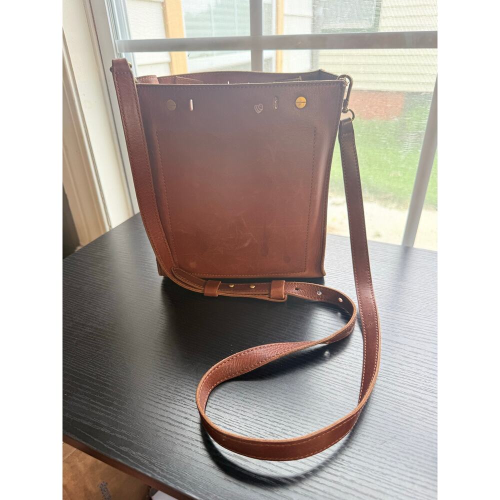 Madewell Brown Leather Crossbody Bucket Bag Distressed Cut Handles AS IS